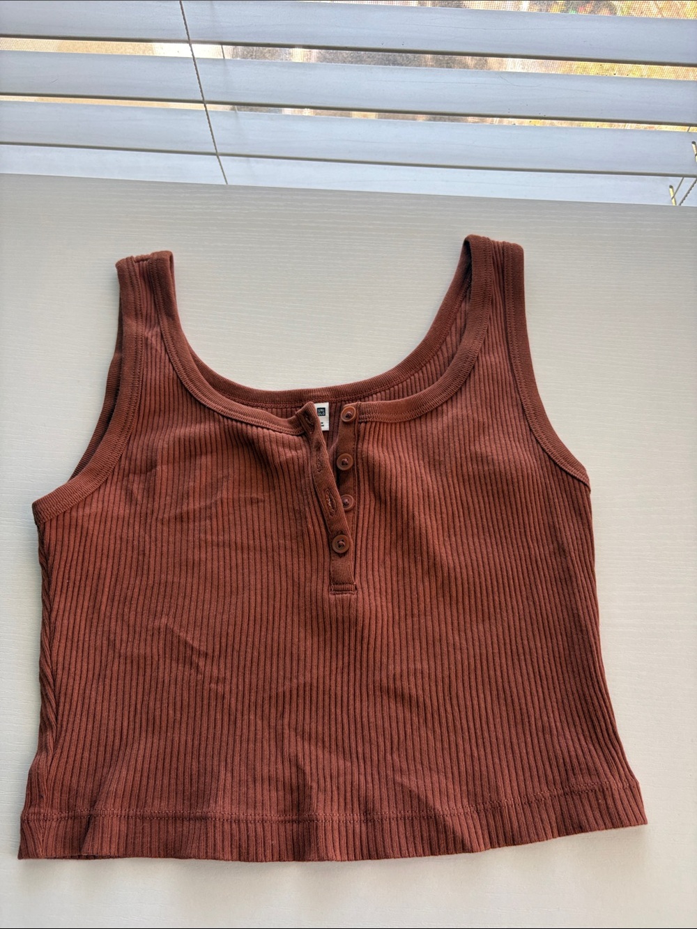 Uniqlo Ribbed Henley Tank Top — Rust